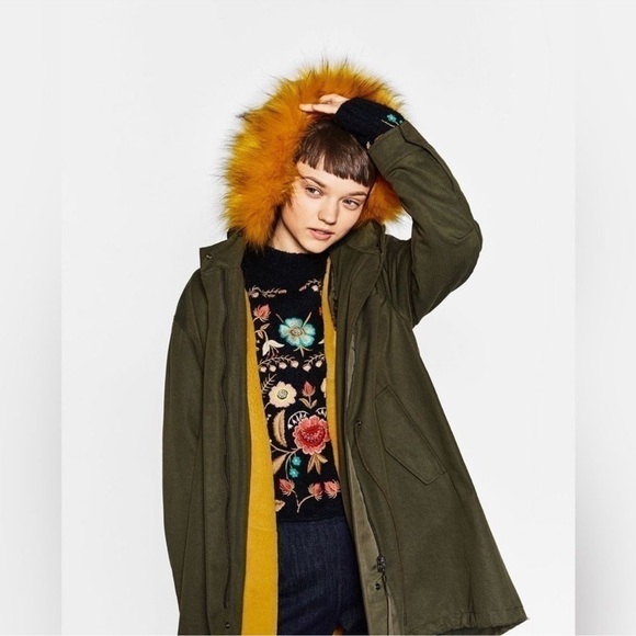 Zara Faux Fur Trimmed Hooded Parka Womens Medium - Picture 2 of 10